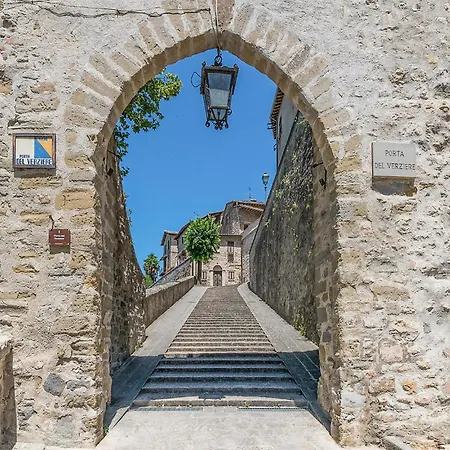 In Pg بيت للعطل